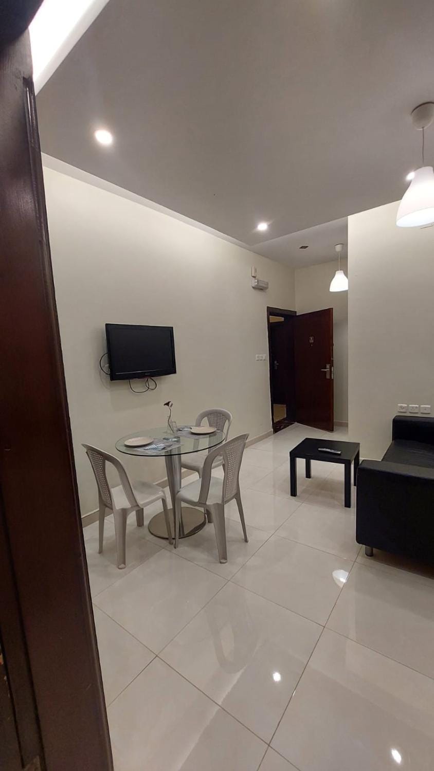 ليالي العزيزية للشقق المخدومة Apartment hotel in Saudi Arabia