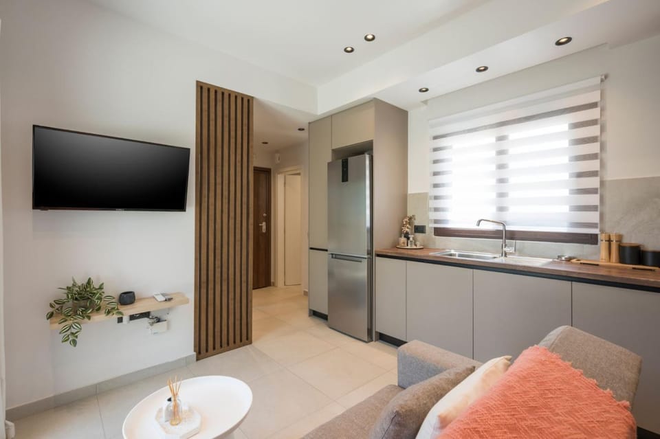 TV and multimedia, Kitchen or kitchenette