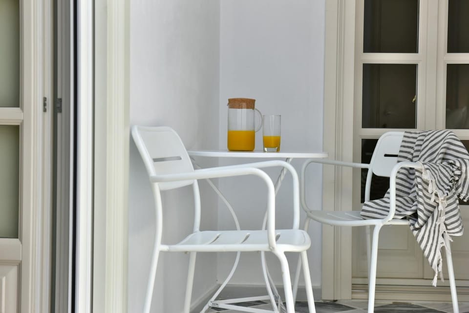 Hydra's Ideal Accommodation Apartment in Islands