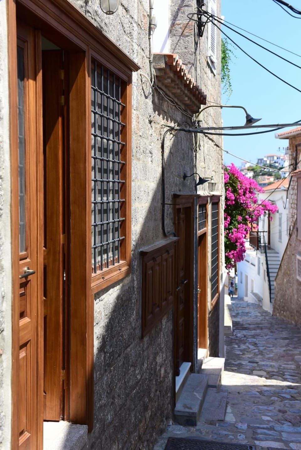 Hydra's Ideal Accommodation Apartment in Islands