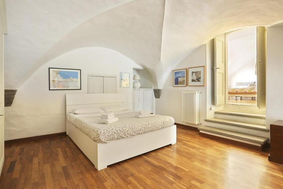 Historic Loft in the Heart of Florence Apartment in Florence