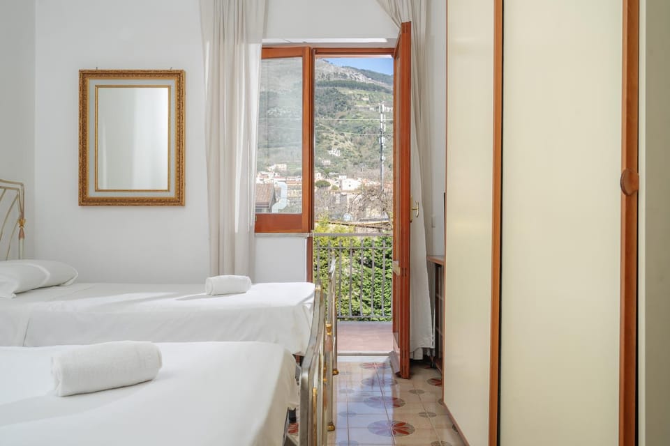 View (from property/room), Photo of the whole room, Bedroom, wardrobe, air conditioner