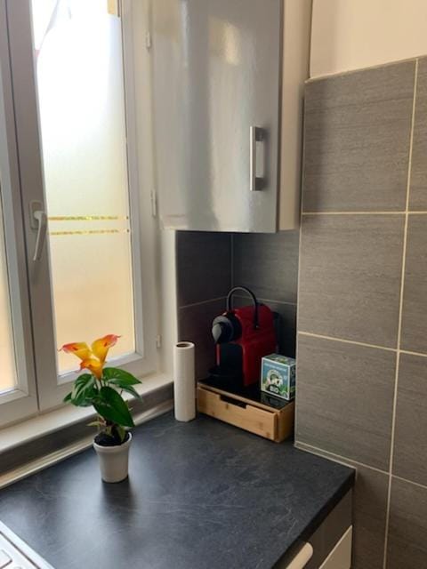 appartement RDC gauche Apartment in Île-de-France