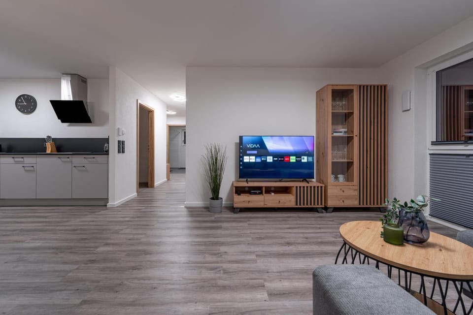 Communal lounge/ TV room, TV and multimedia, Kitchen or kitchenette, Evening entertainment