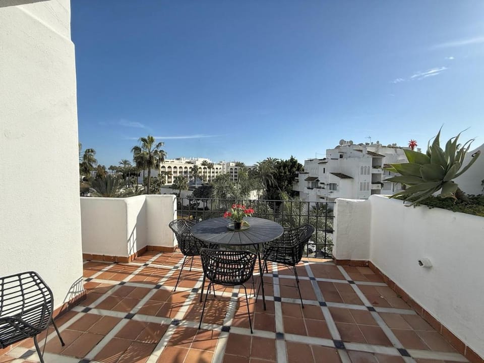 Puerto Banús Penthouse Apartment in Marbella