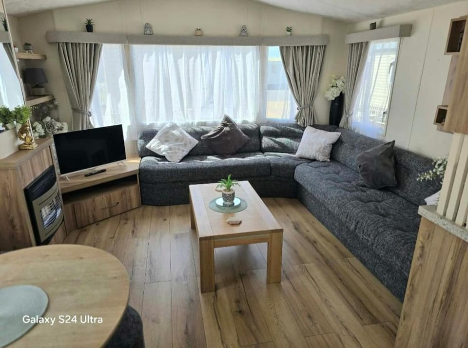 Fully adapted caravan Campground/ 
RV Resort in Rhyl