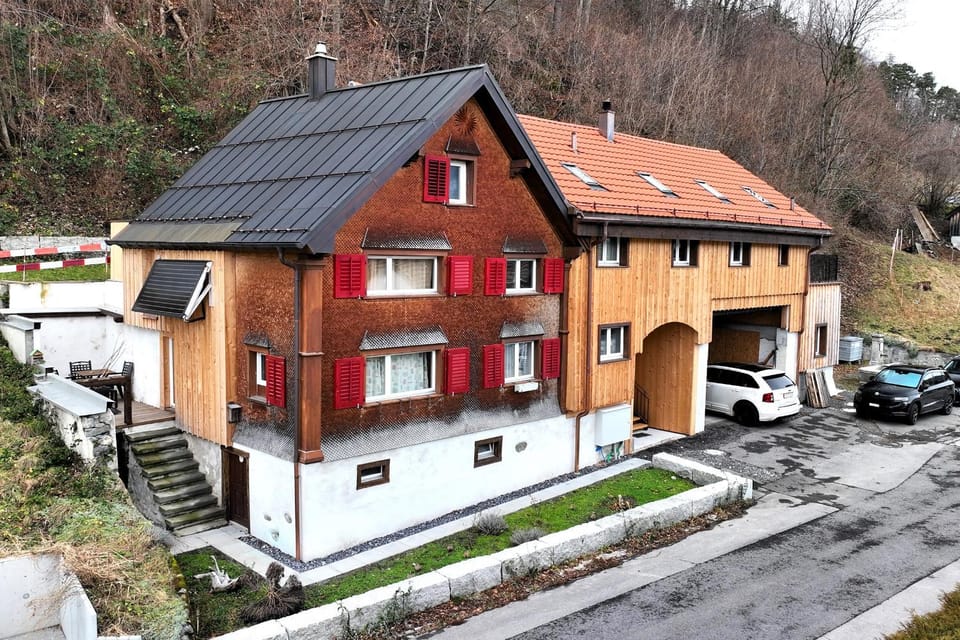 Property building, Day, Street view, Location, Parking