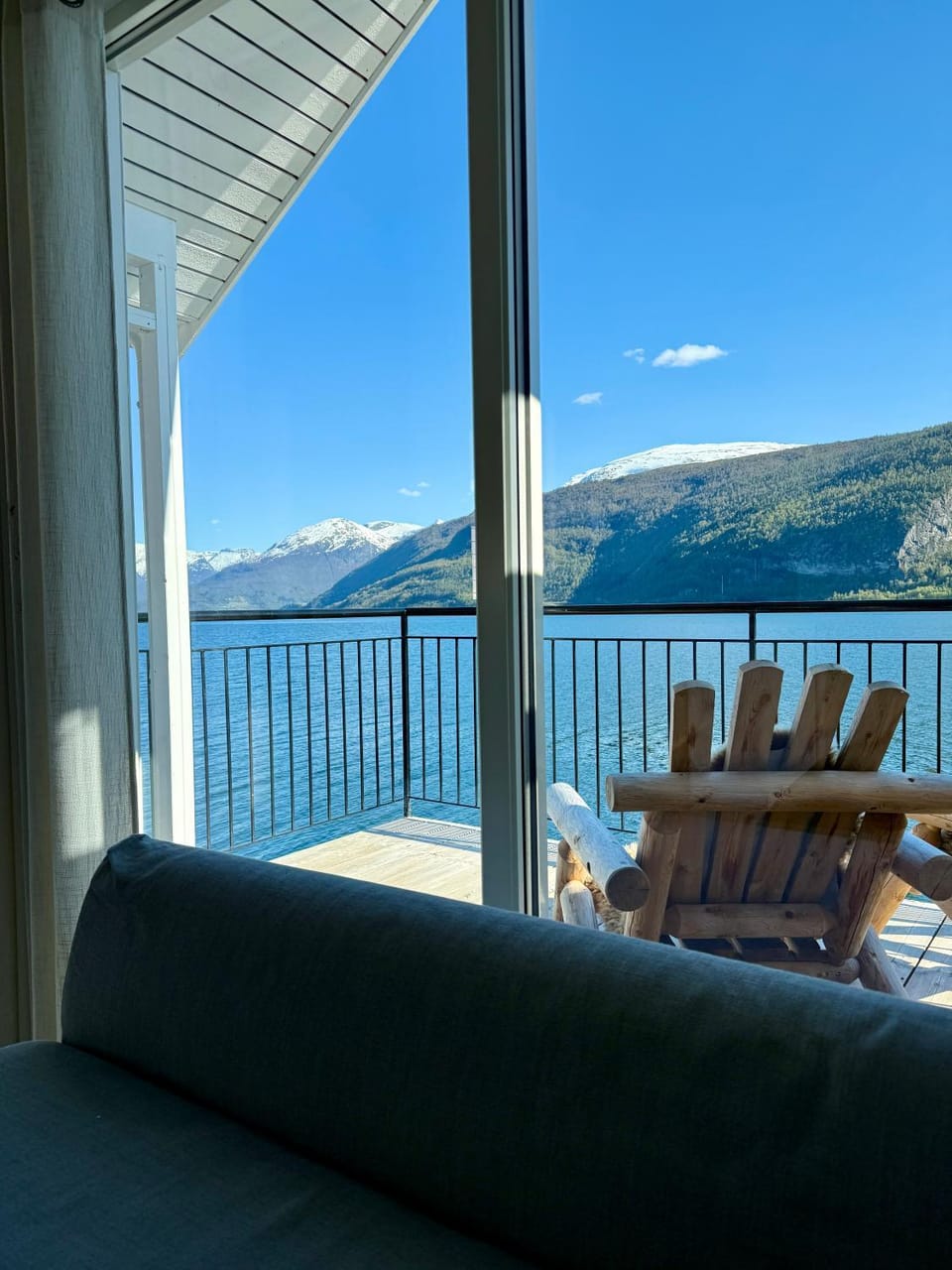 Day, Natural landscape, View (from property/room), Balcony/Terrace, Living room, Mountain view, Sea view