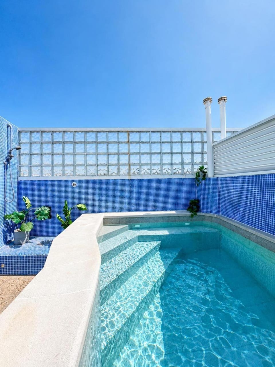 Duplex with pool in Gelves, close to Seville Apartment in Costa de la Luz