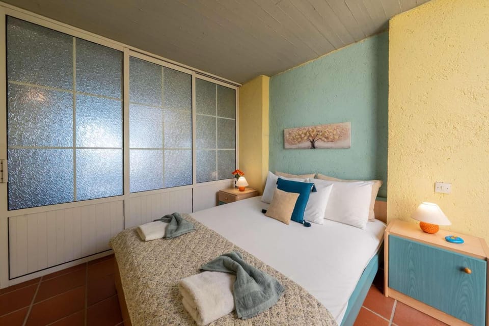 Blue Marine 1 VIP Barbati On The Beach Apartment in Corfu, Greece