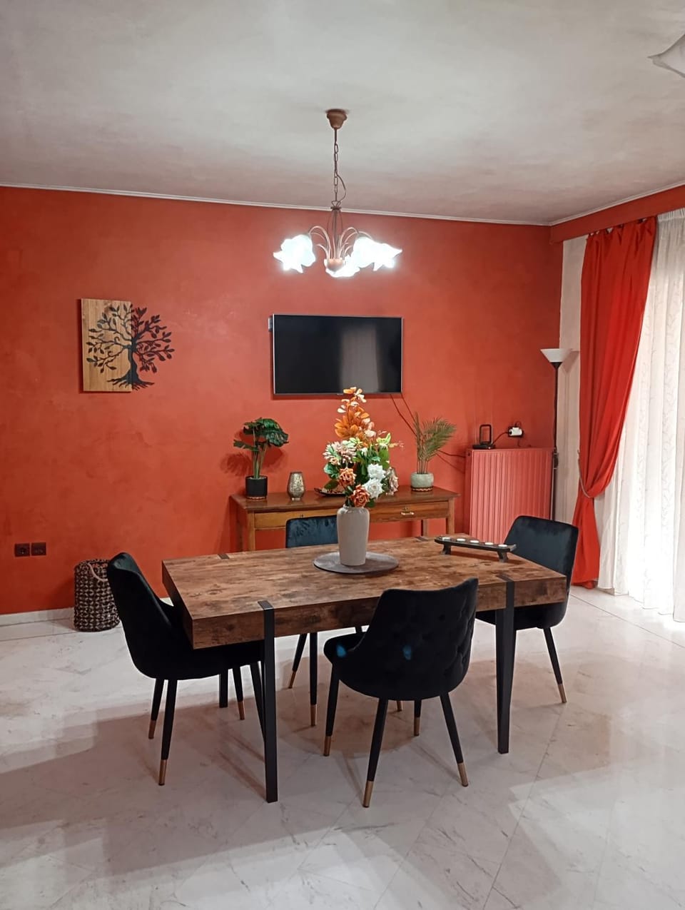 TV and multimedia, Balcony/Terrace, Seating area, Dining area