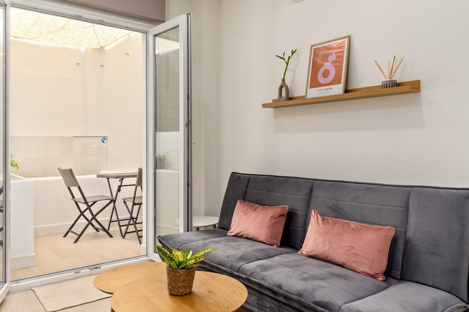 Property building, Living room
