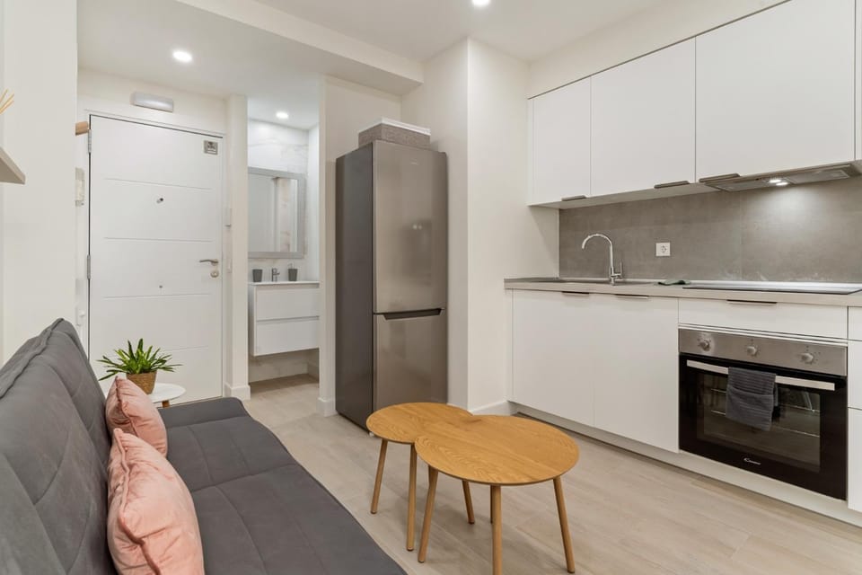 Property building, Kitchen or kitchenette, Living room