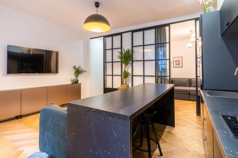 Communal lounge/ TV room, TV and multimedia, Living room, Lounge or bar, kitchen