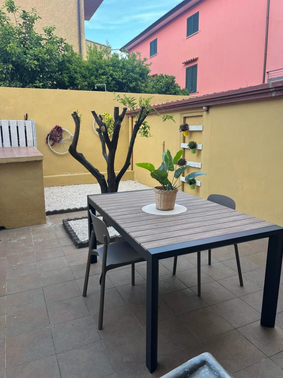 Patio, Balcony/Terrace, Dining area