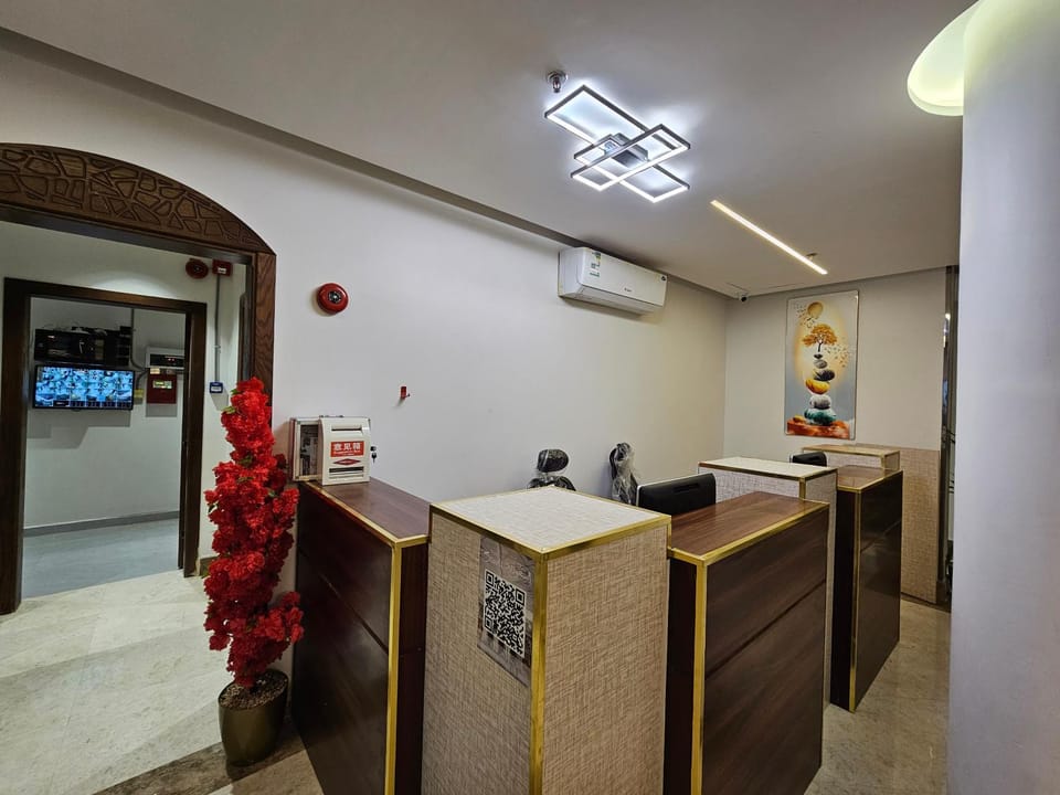 Lobby or reception, air conditioner
