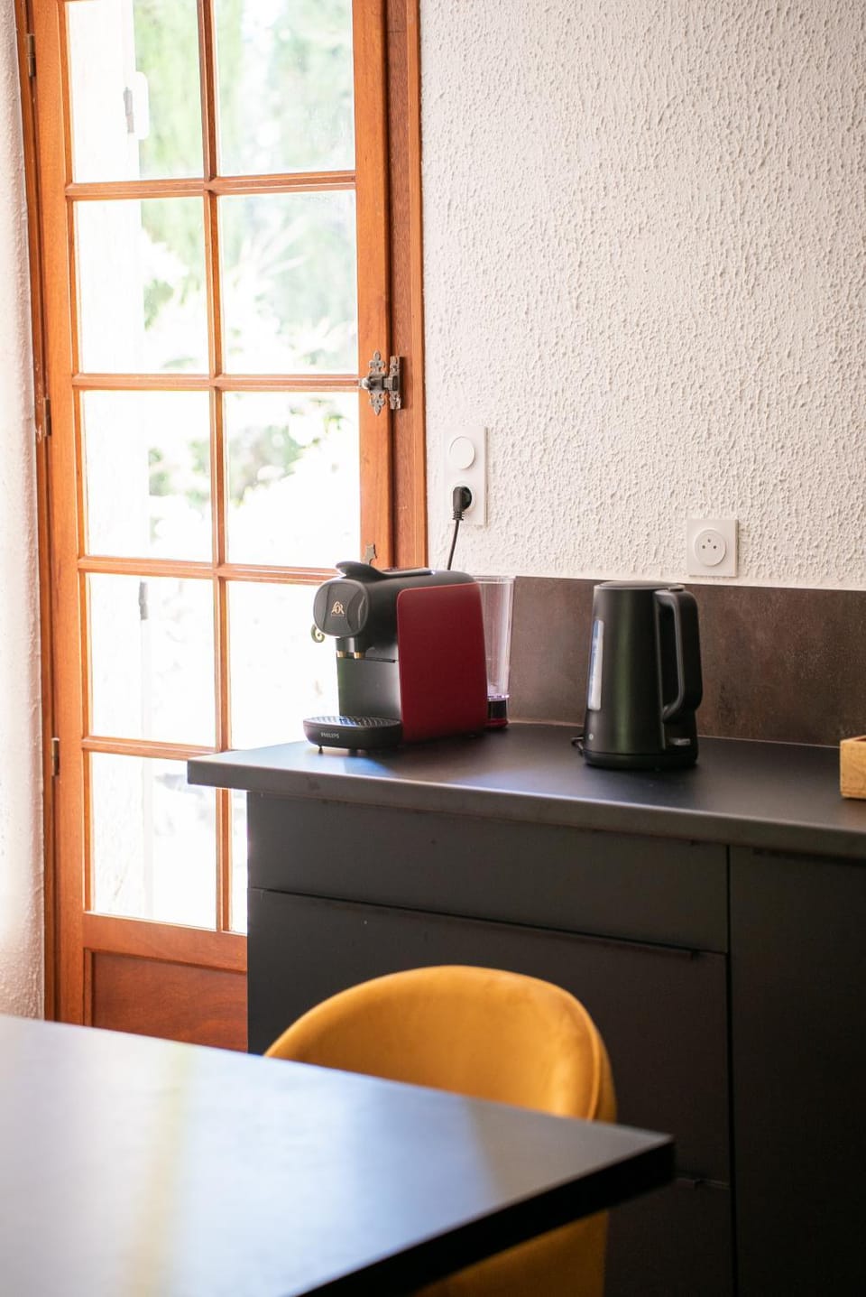 Coffee/tea facilities, Kitchen or kitchenette