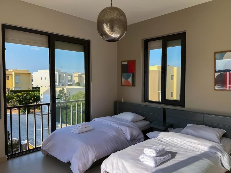 Vibrant 3BR Villa - Free Pool & Lagoon Access At ElGouna Villa in Hurghada