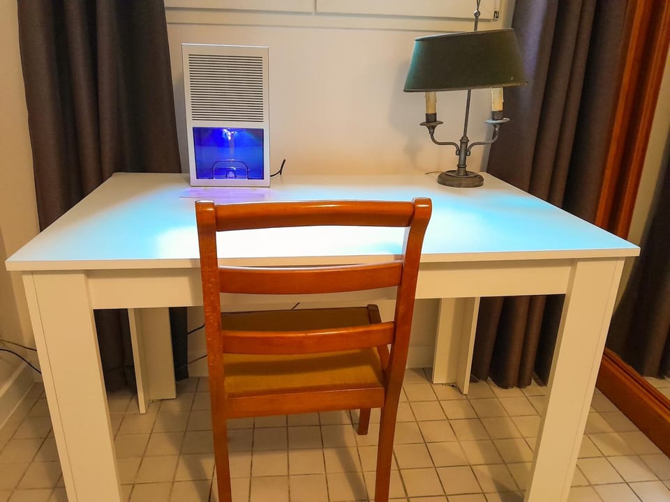 Seating area