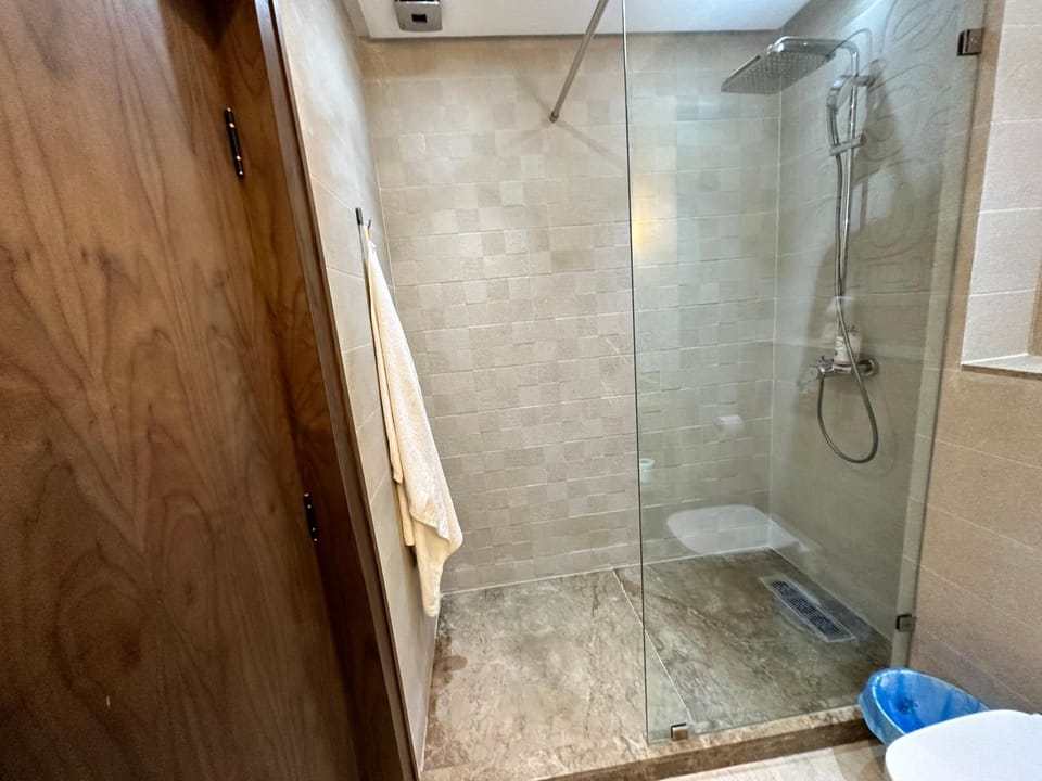 3 Rooms & View Apartment in Casablanca