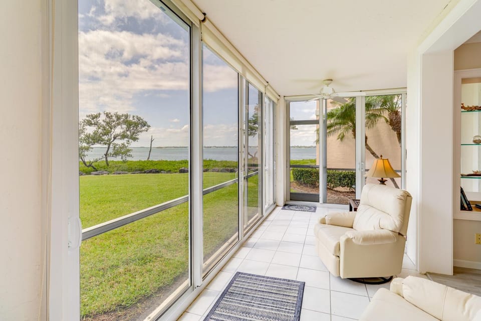 Walk to Stuart Beach: Resort Condo w/ Water View! House in Hutchinson Island