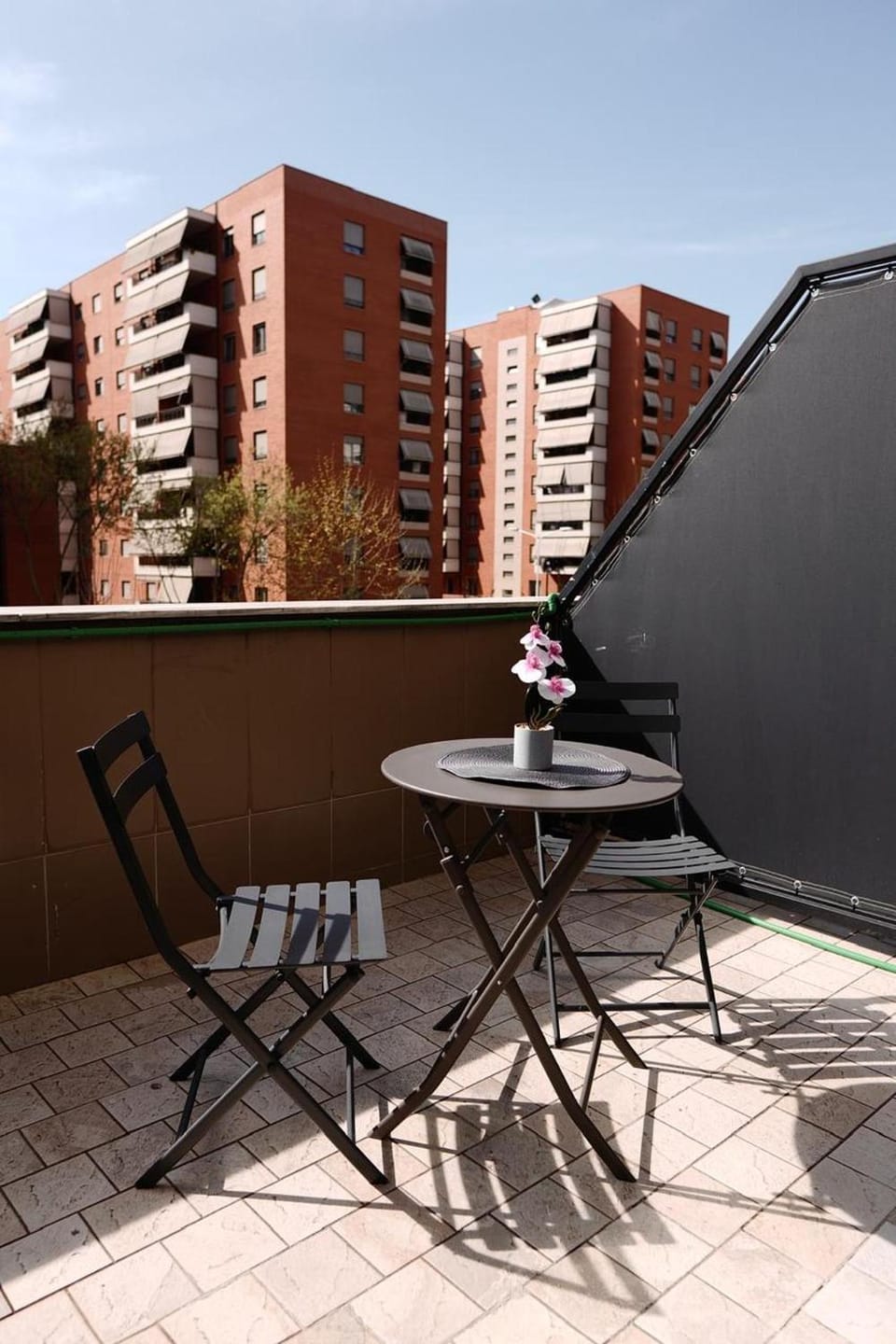 Property building, Patio, Day, View (from property/room), Balcony/Terrace, sunbed