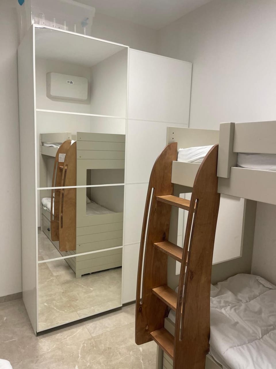 J Tower Luxury Apartment in Jerusalem