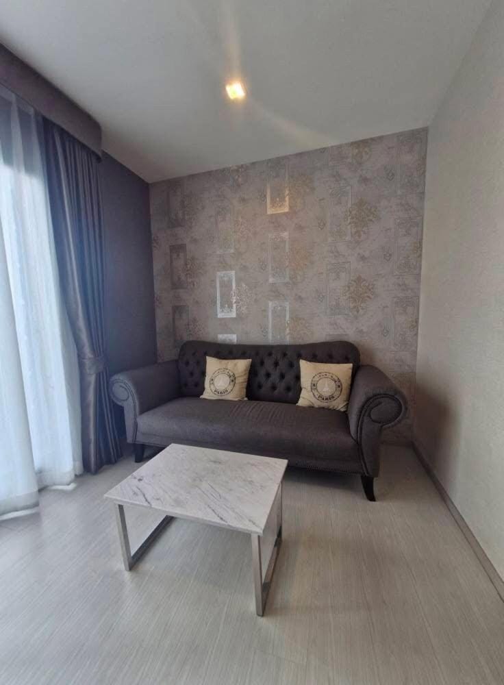 Perfect condo, BTS Thong lo 5mins by walking Apartment in Bangkok
