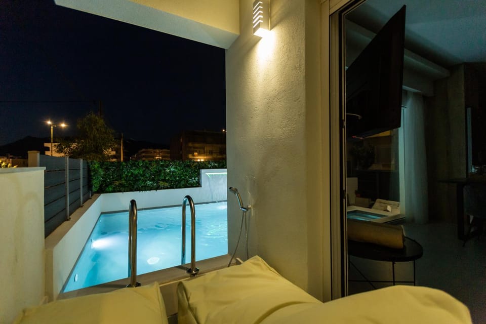 BEQUEST Gold Luxury suites Apartment in Euboea