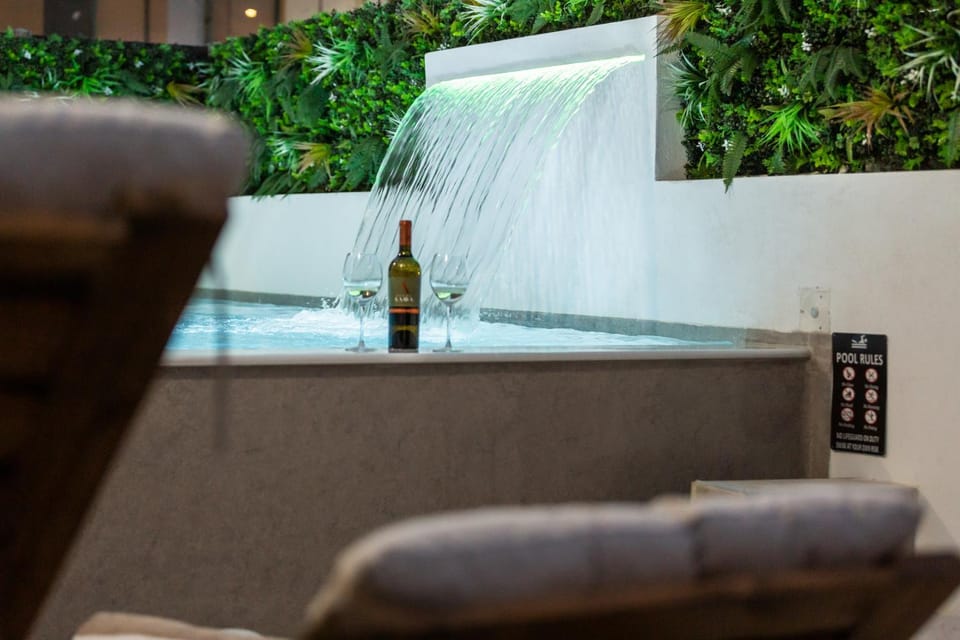 BEQUEST Gold Luxury suites Apartment in Euboea