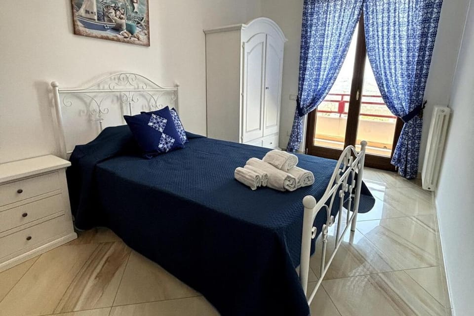 Da Pupa, apartment with a sea view Apartment in Vico Equense