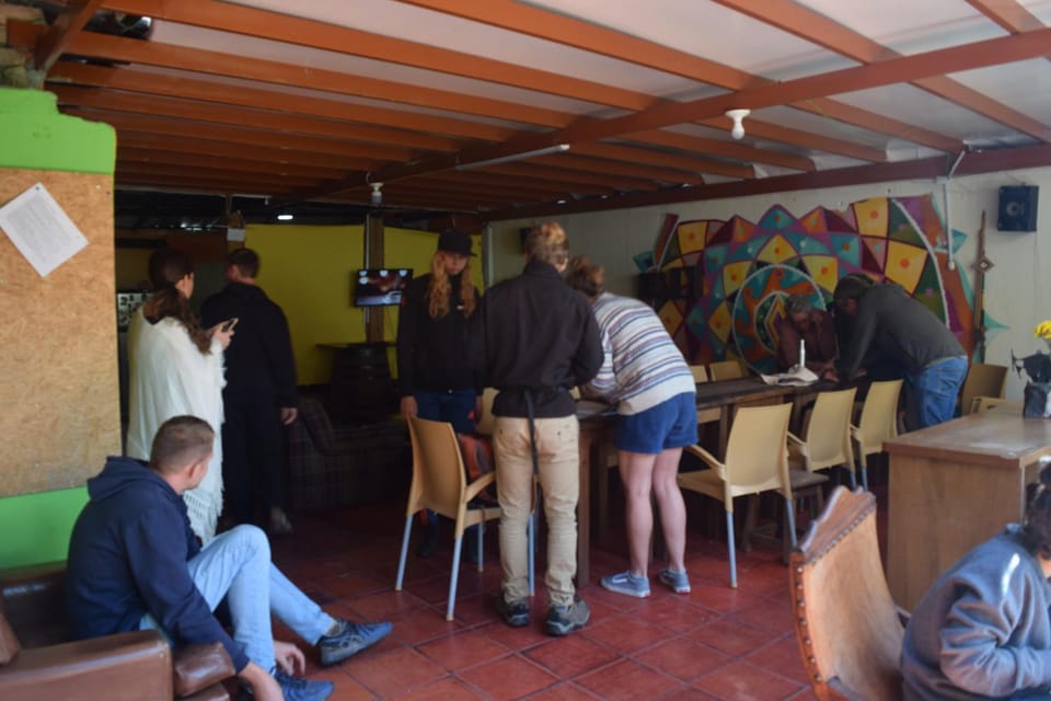 Patio, People, Garden, Lounge or bar, Decorative detail, Garden view, Mountain view, Continental breakfast, Alcoholic drinks, Non alcoholic drinks, group of guests