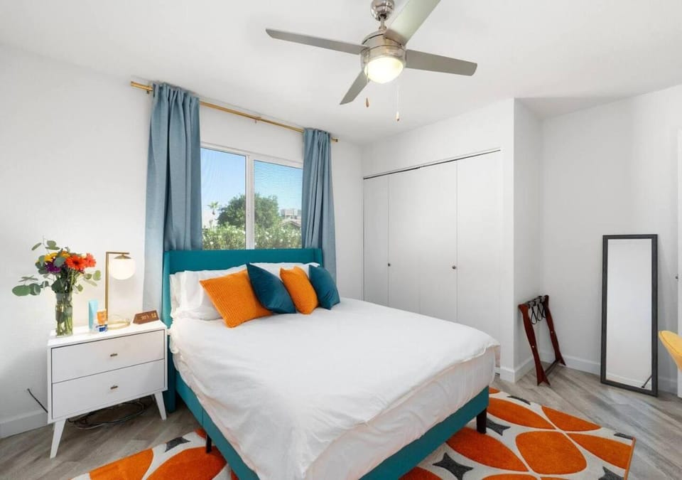 Bed, Bedroom, wardrobe