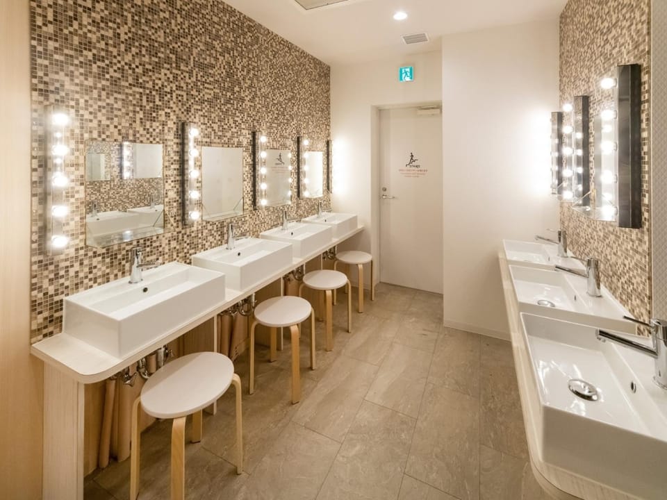 eeGee STAY Kamata"Capsule room only" - Vacation STAY 25662v Hotel in Yokohama