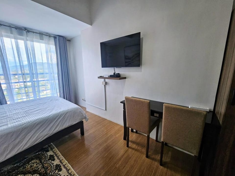 The Loop 2204 - Goff's Place Apartment in Cagayan de Oro