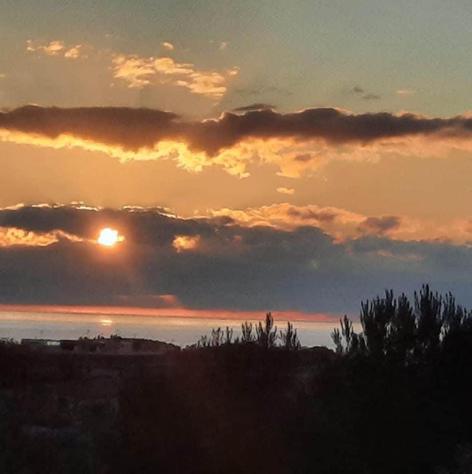 Natural landscape, Balcony/Terrace, Sea view, Sunset