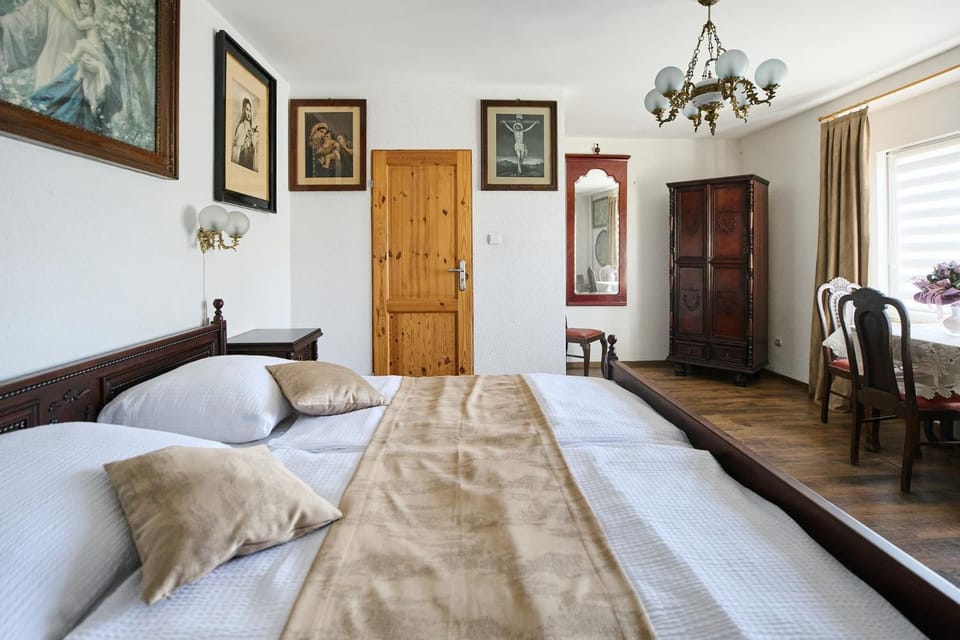 Apartamenty Pod Kalwarią Góra Św Anny Apartment in Czechia