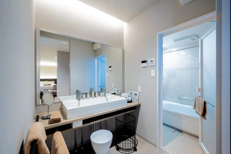 BOND COMFORT HOTEL MIYAJIMAGUCHI - Vacation STAY 42384v Hotel in Hiroshima