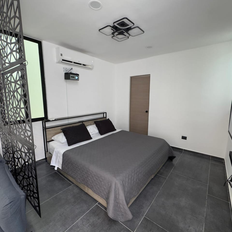 Bedroom, air conditioner