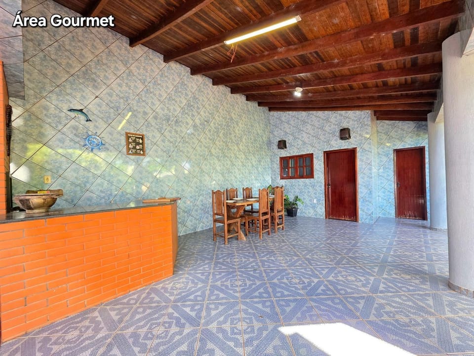 Casa Quintal Amplo prox Cataratas 4 quartos House in Foz do Iguaçu