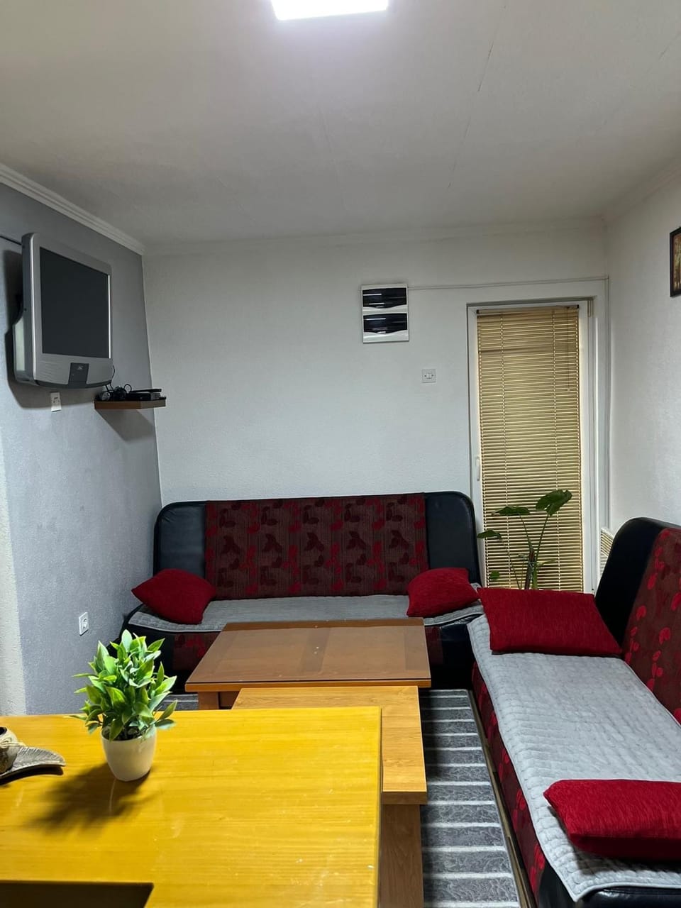 Vikendica Krivaja sa bazenom i privatnom plažom House in Federation of Bosnia and Herzegovina