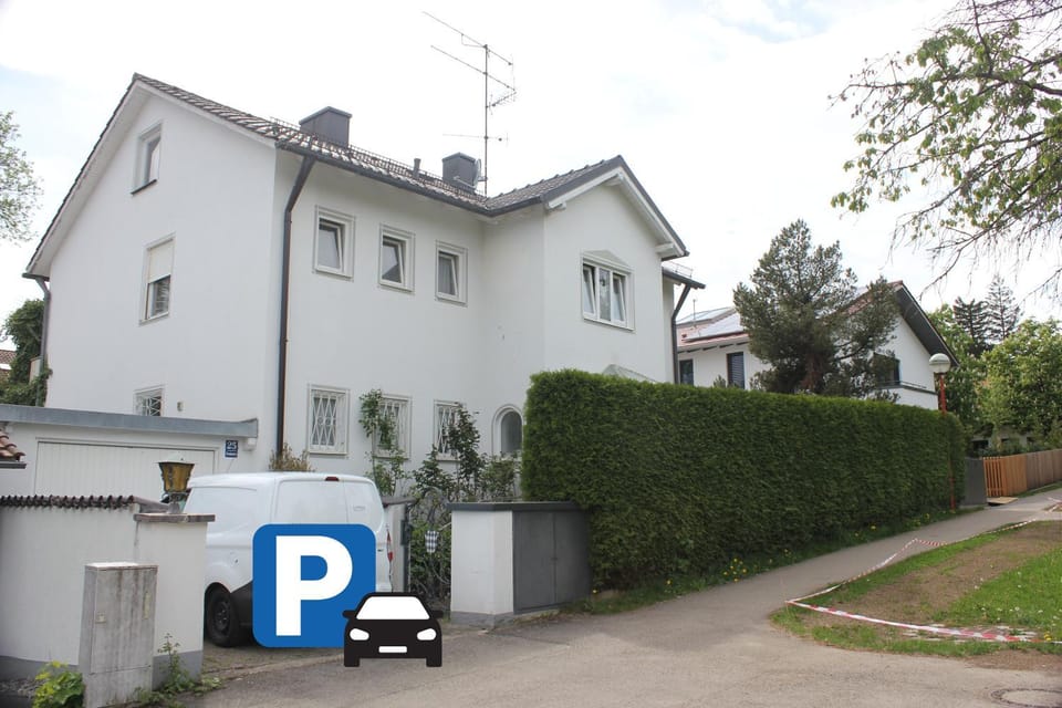Property building, Parking