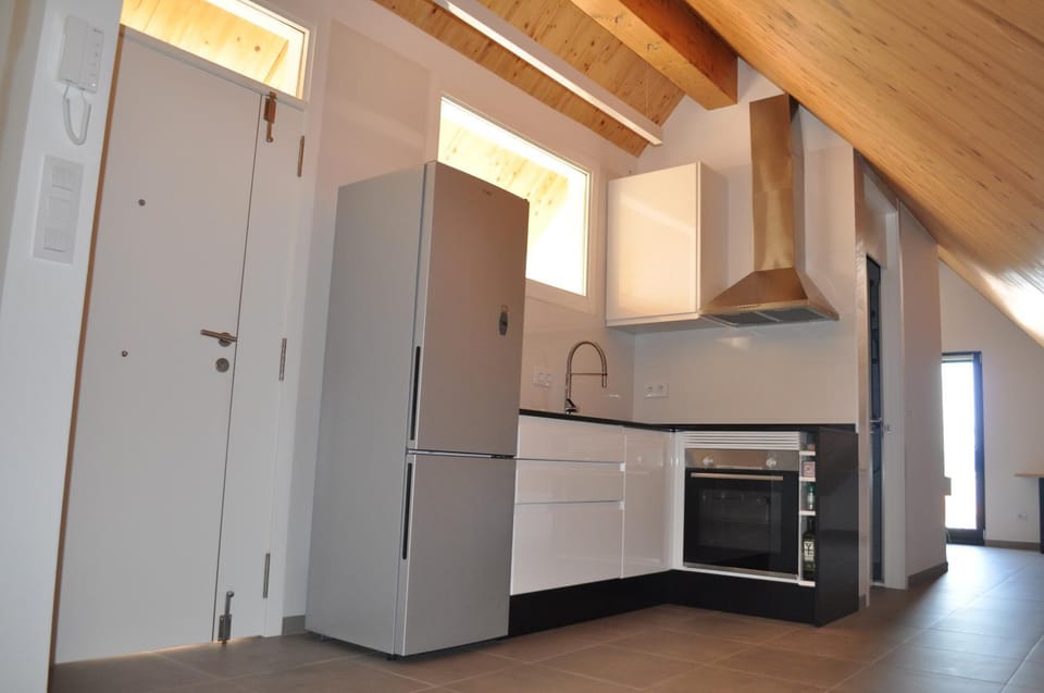 Facade/entrance, Kitchen or kitchenette, kitchen