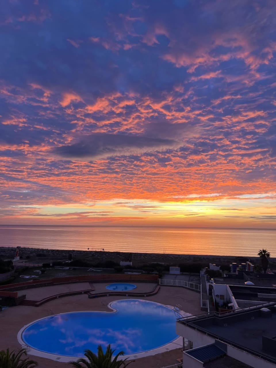Natural landscape, Pool view, Sea view, Swimming pool, Sunset