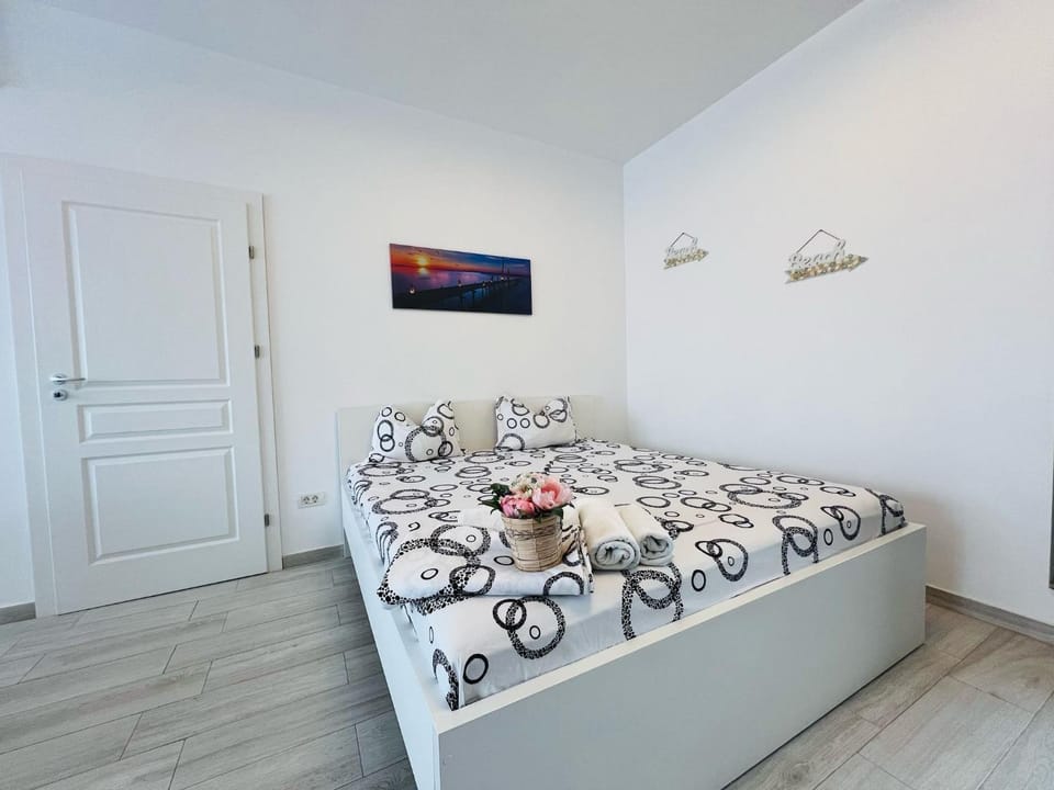 Sea vibes-Mamaia Nord Apartment in Constanța County