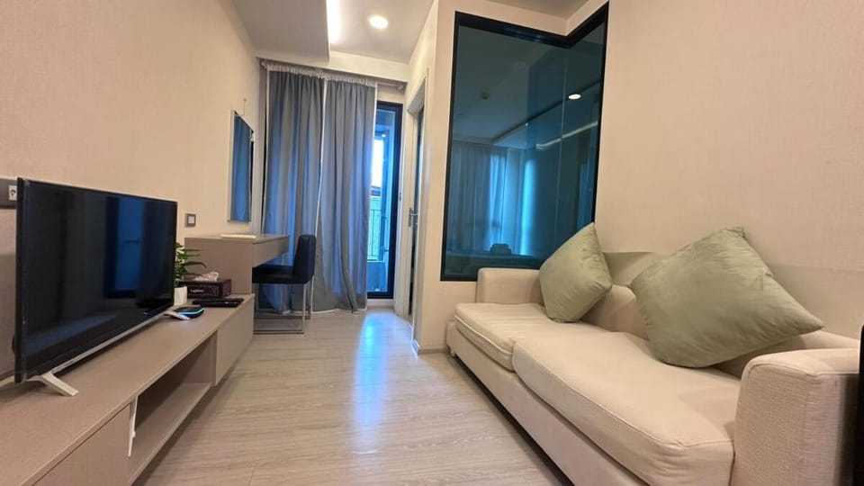 Lovely Condo-BTS Thong Lo 5mins Apartment in Bangkok