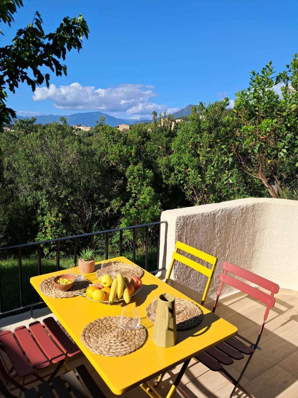 Mini villa cosy piscine, terrasse sans vis à vis proche plages Villa in Ajaccio