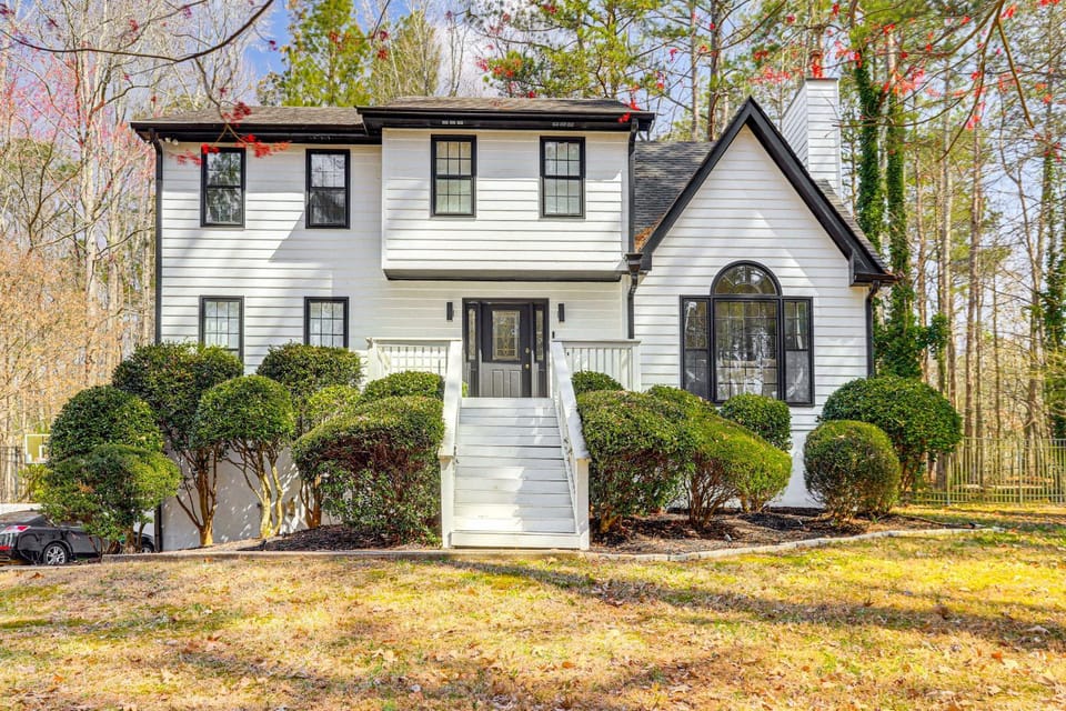 Private Hot Tub & Deck: Family Gem in Alpharetta House in Georgia