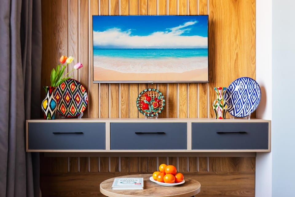 TV and multimedia, Decorative detail