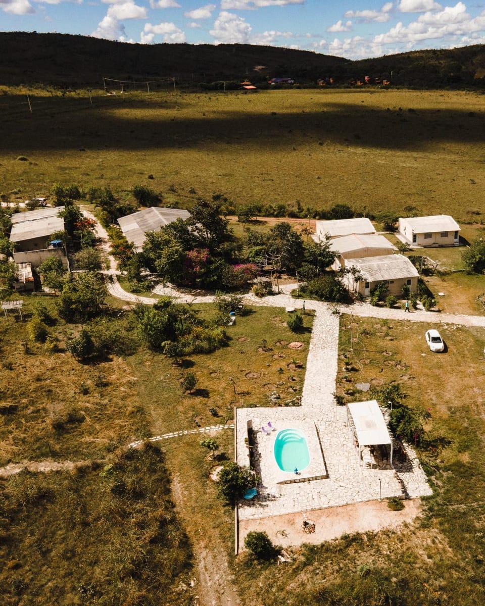 Property building, Natural landscape, Bird's eye view, Mountain view, Pool view, Swimming pool